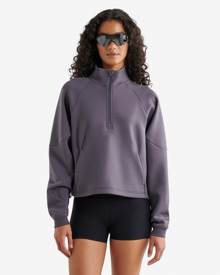 roam half zip