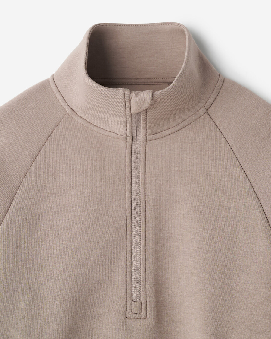 roam half zip