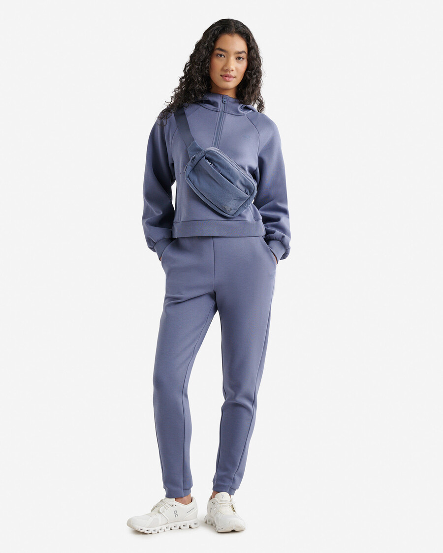 sudadera con capucha y media cremallera roam