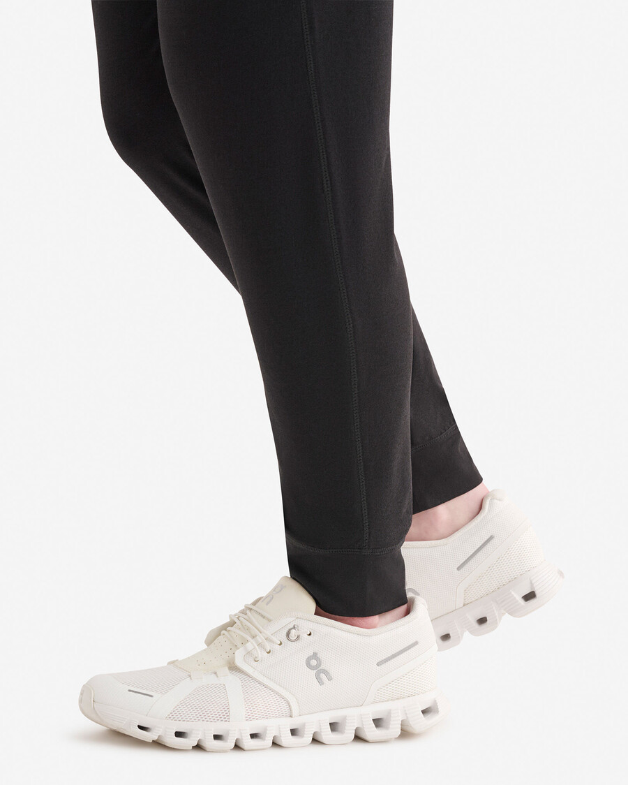 jogger de punto renovado