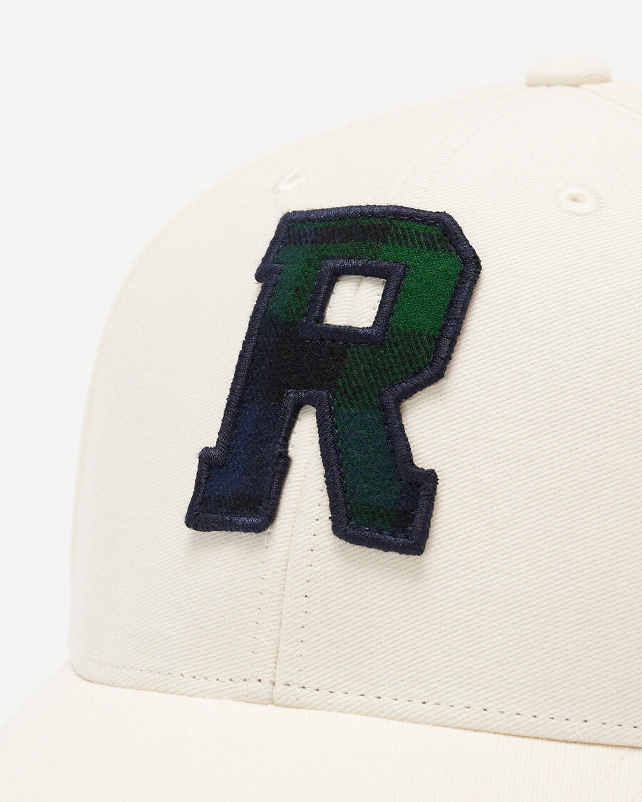gorra de béisbol a cuadros roots
