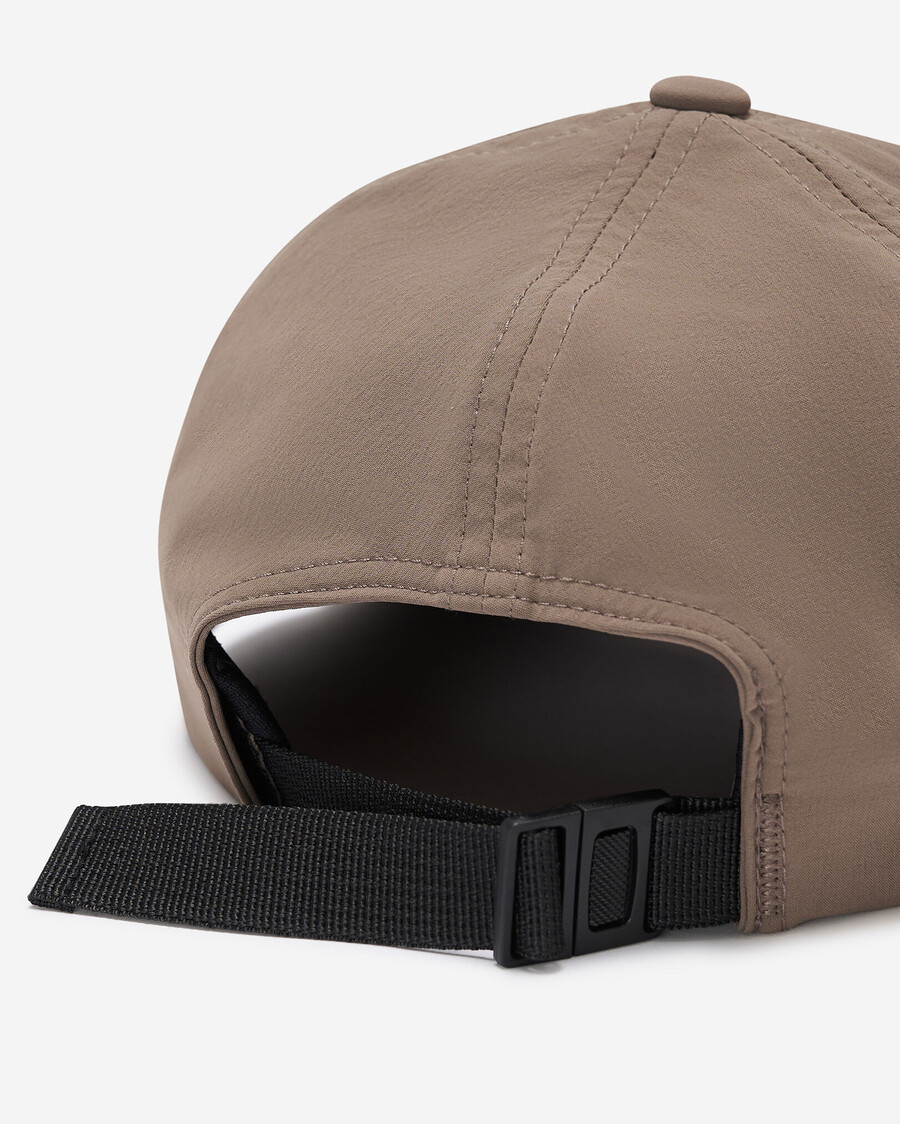 gorra de béisbol de nailon roots
