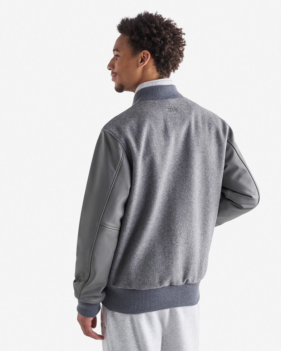 chaqueta universitaria clásica para hombre