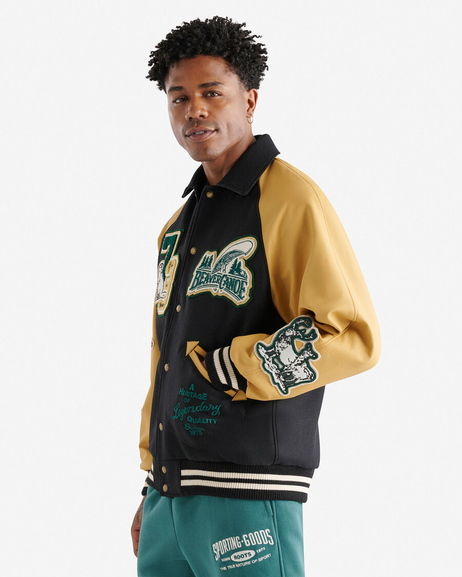 chaqueta universitaria beaver canoe
