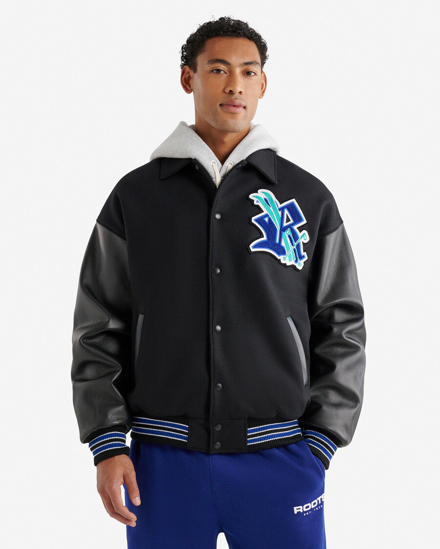 chaqueta universitaria para después del esquí