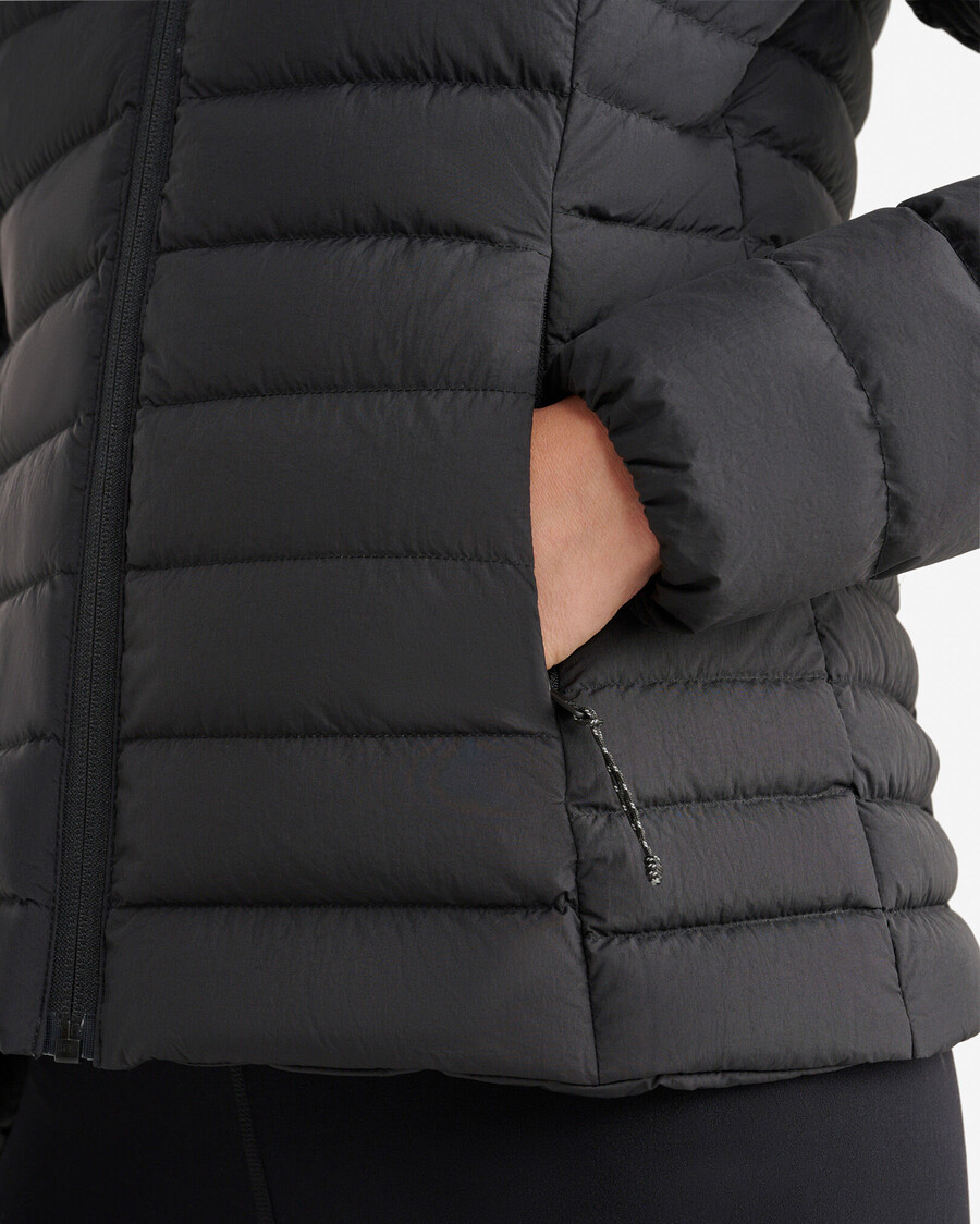 chaqueta plegable roots down