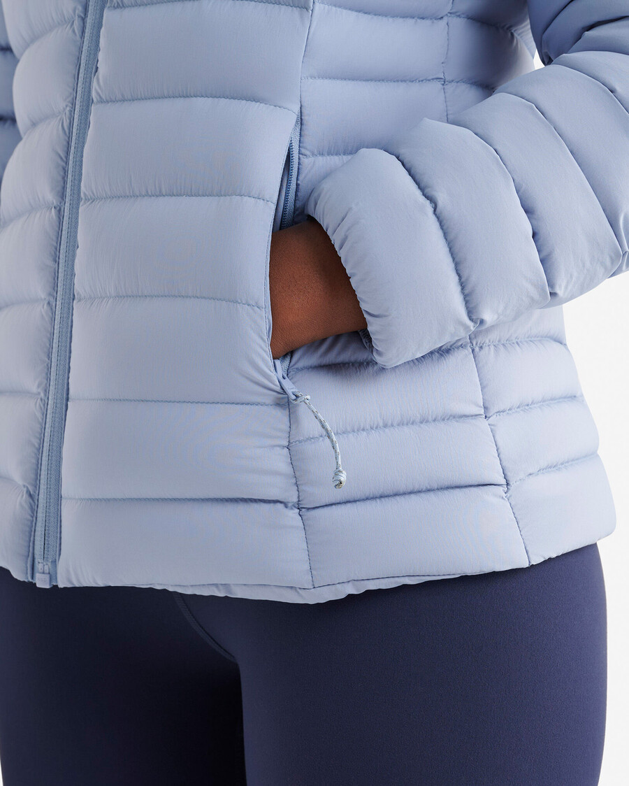 chaqueta plegable roots down