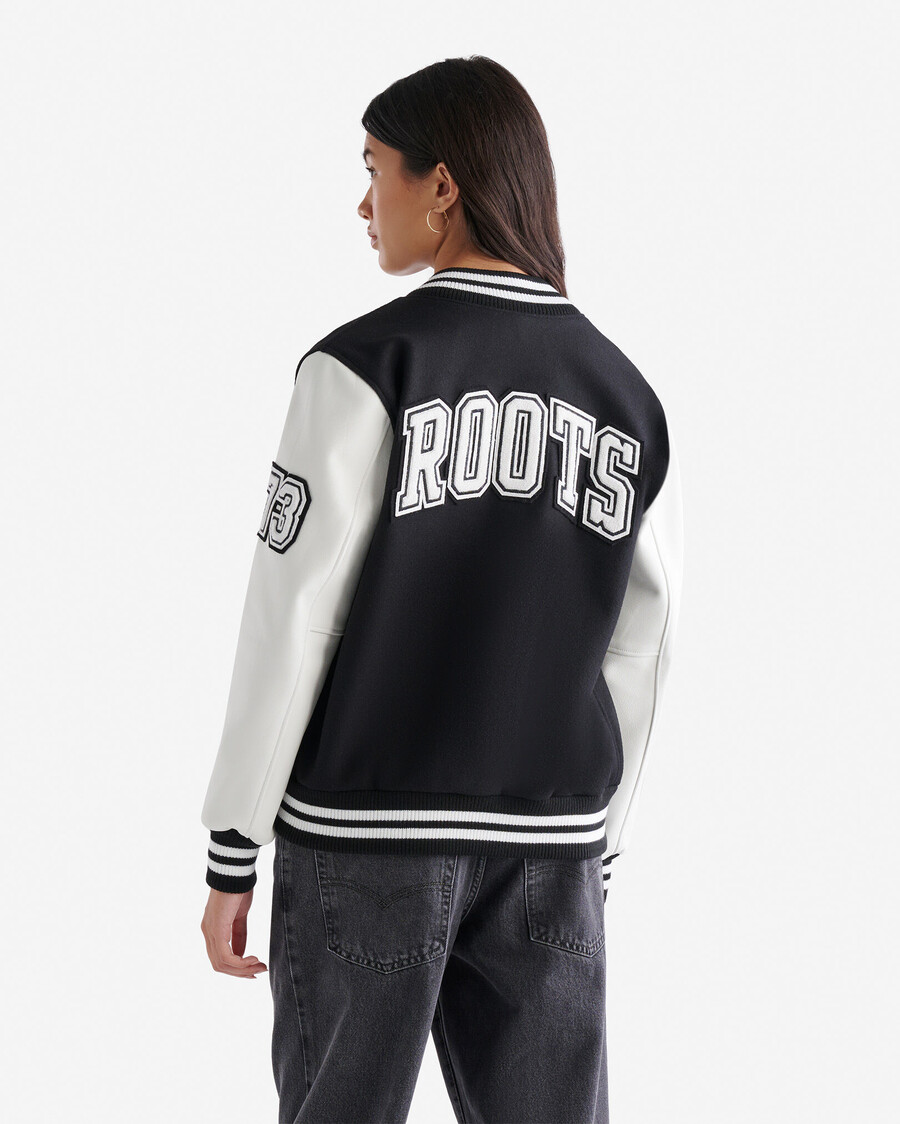 chaqueta universitaria vintage para mujer