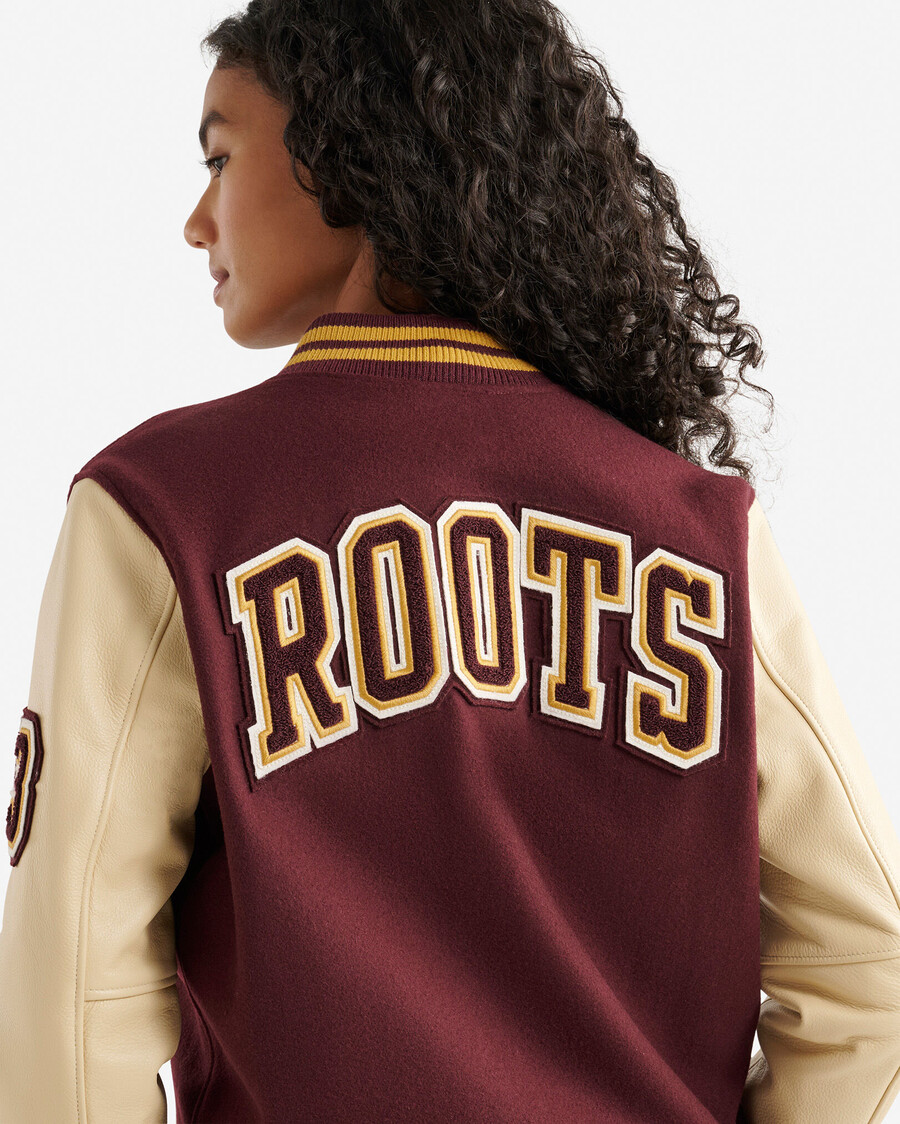 chaqueta universitaria vintage para mujer