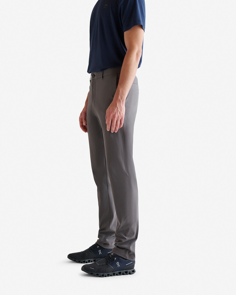 pantalón park tech de 32 pulgadas de entrepierna