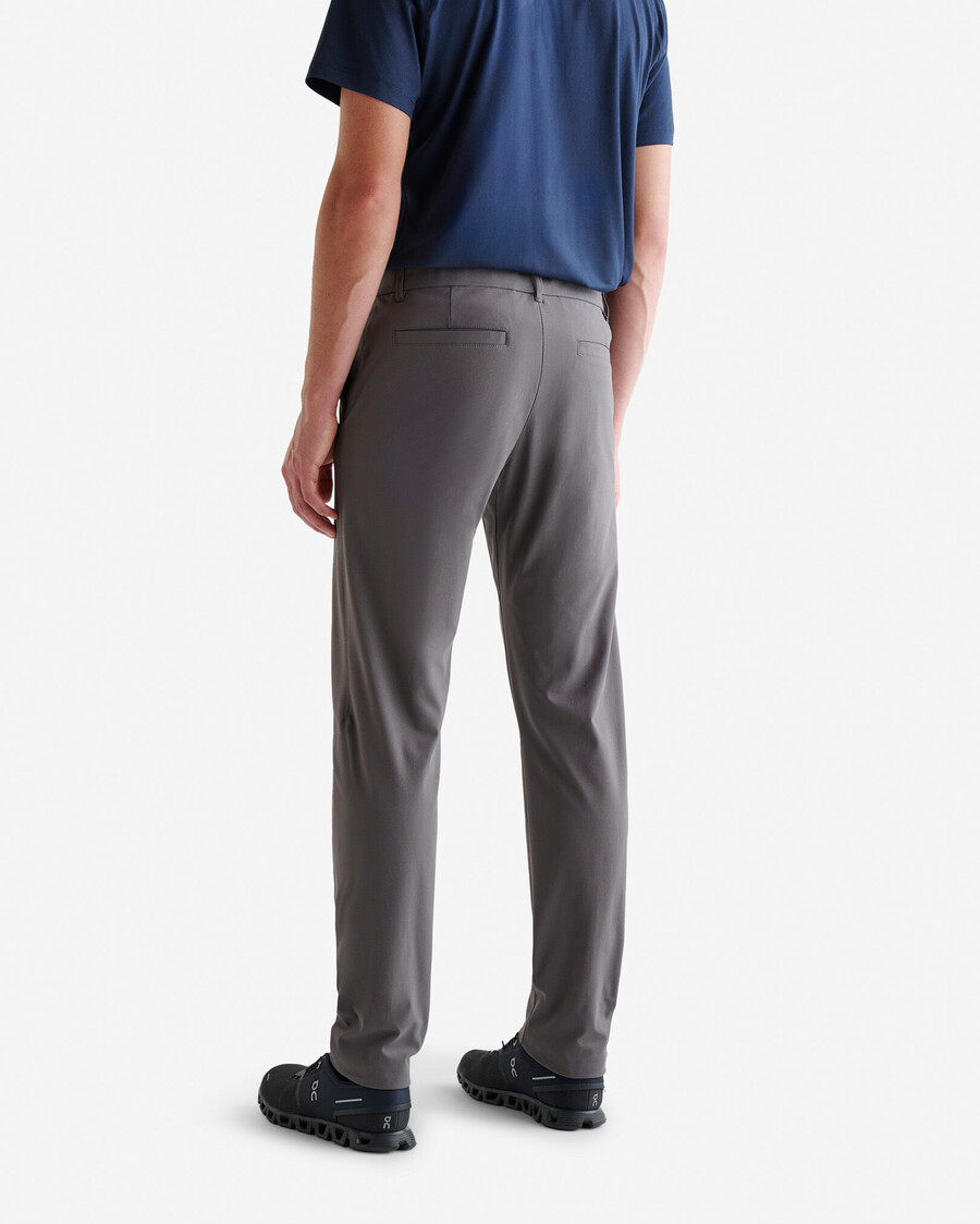 pantalón park tech de 32 pulgadas de entrepierna