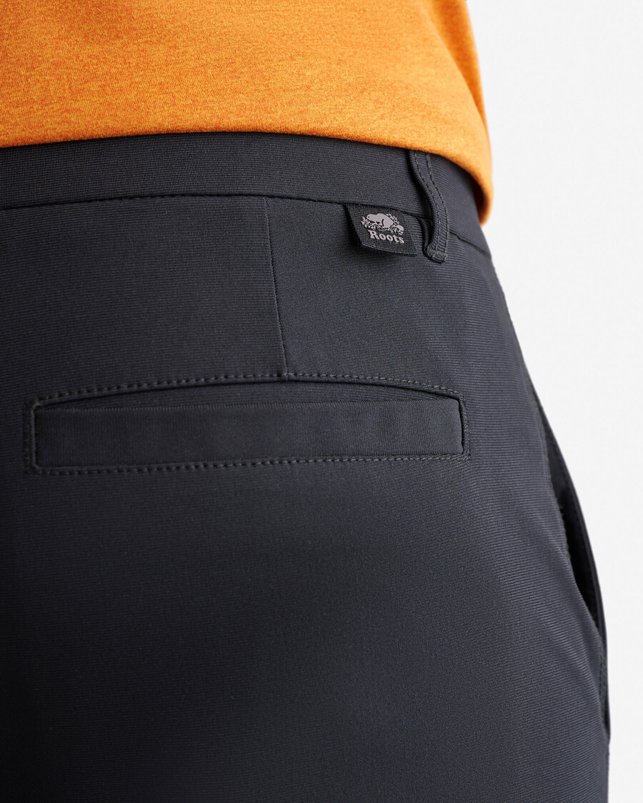 pantalón park tech de 30 pulgadas de entrepierna