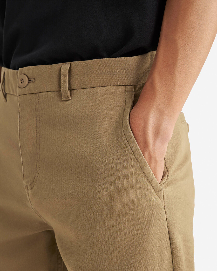 pantalón chino elástico park de 32 pulgadas de entrepierna