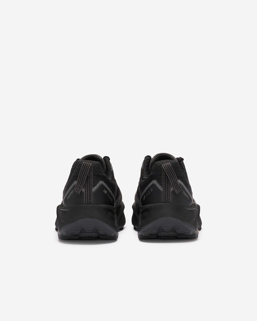 new balance hierro para hombre