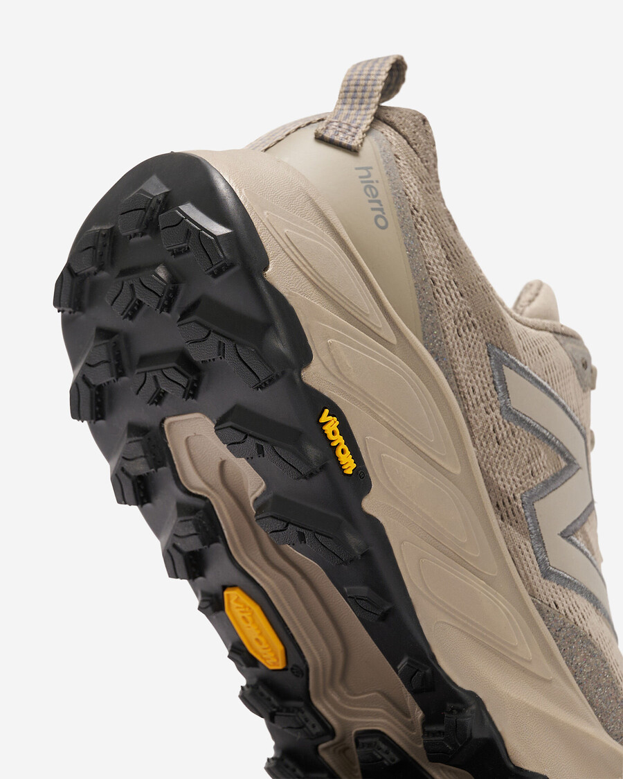 new balance hierro para mujer