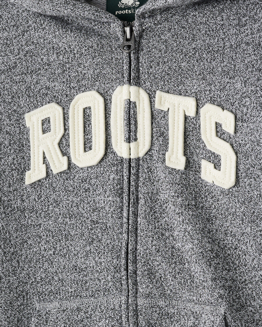 sudadera con capucha y cremallera completa con apliques roots para niños