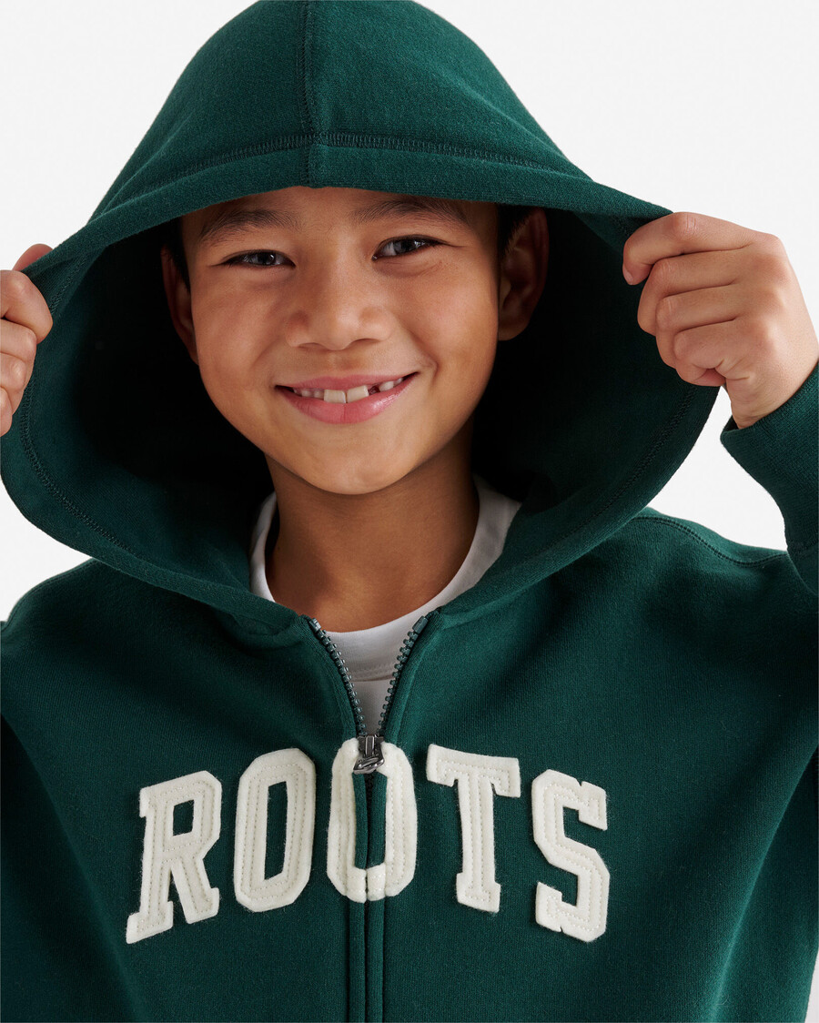 sudadera con capucha y cremallera completa con apliques roots para niños