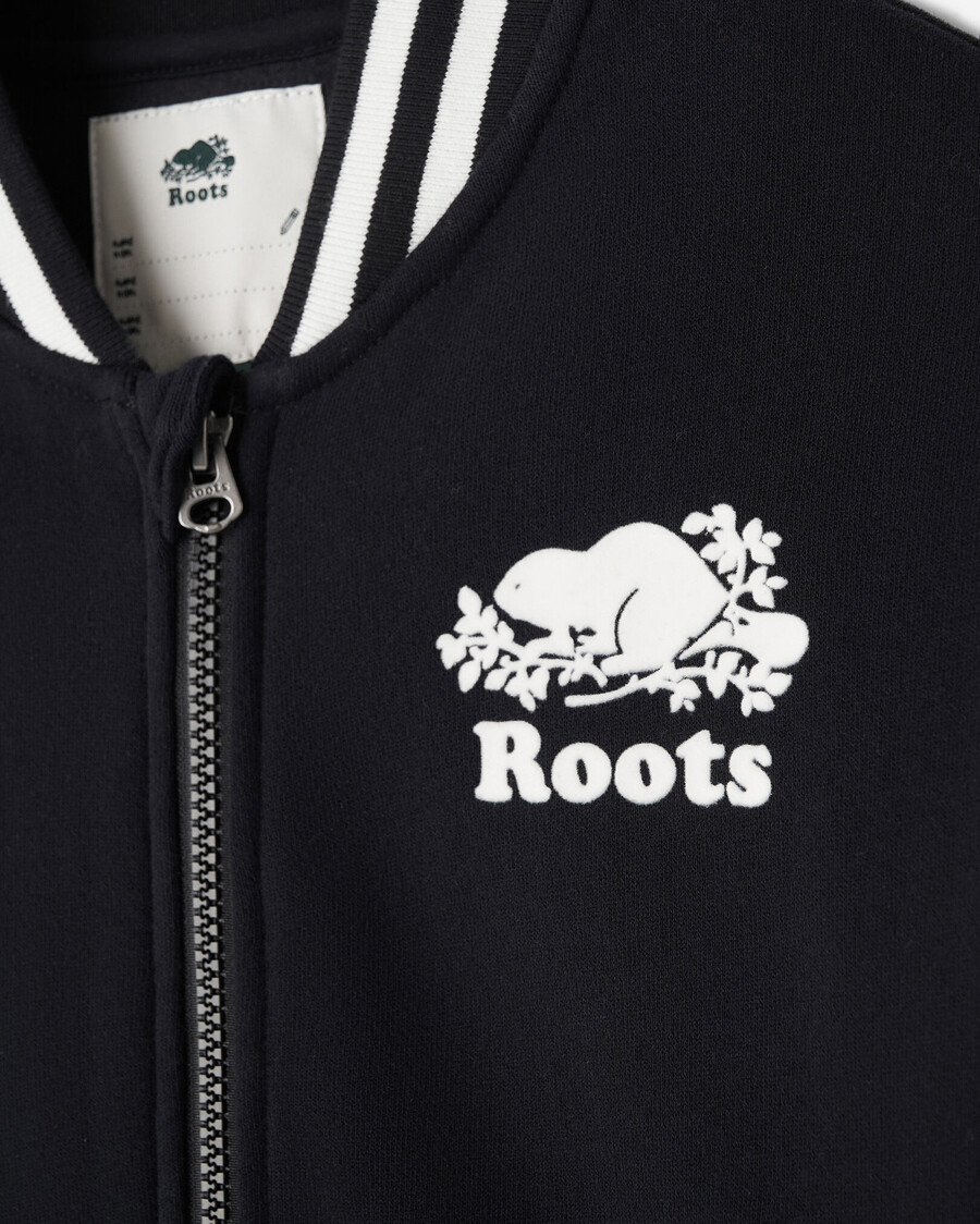 chaqueta universitaria para niños