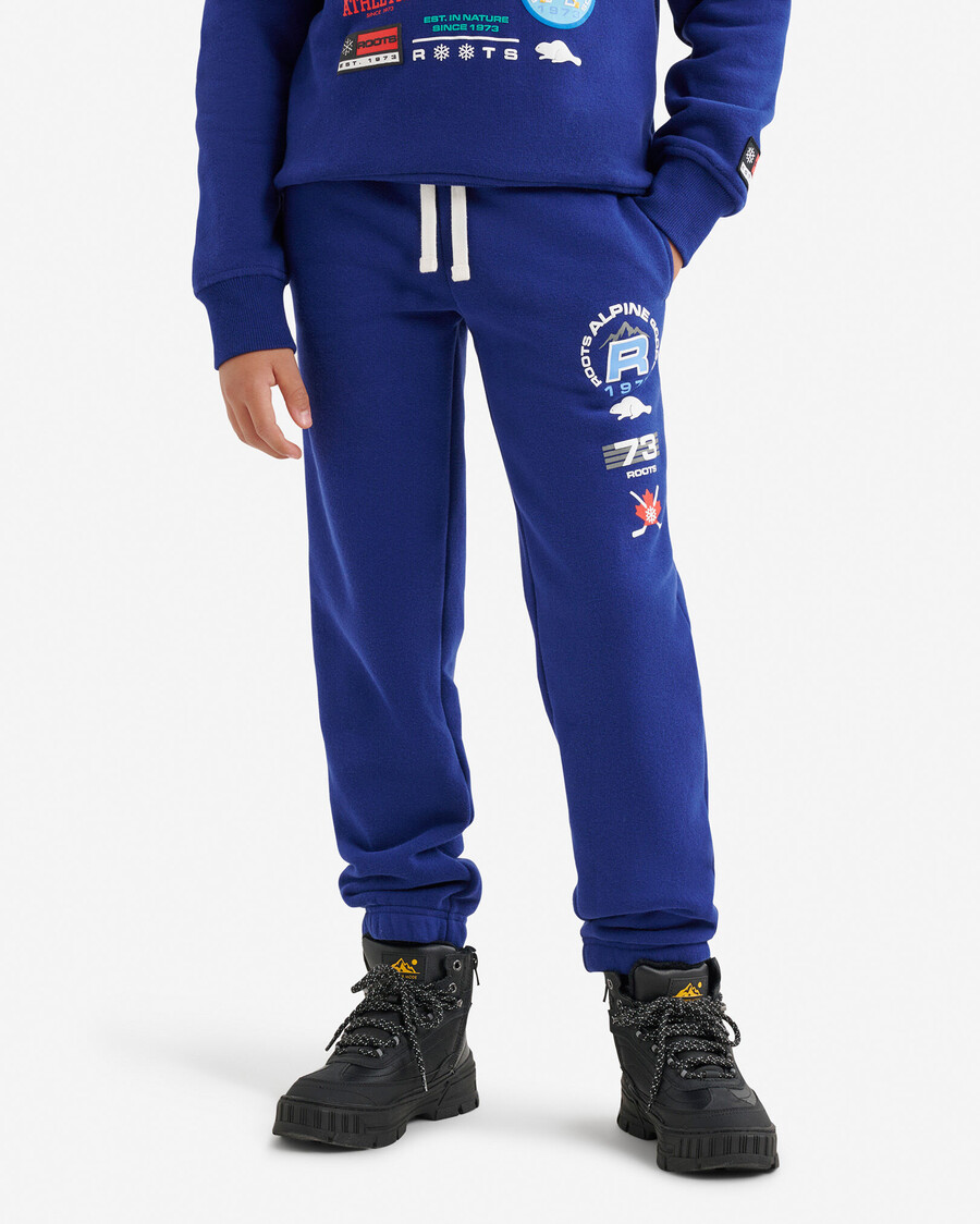 pantalón deportivo con parches de alpine goods para niños