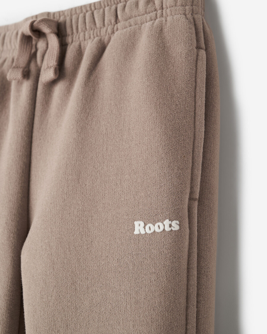 pantalón deportivo de nube para niños pequeños