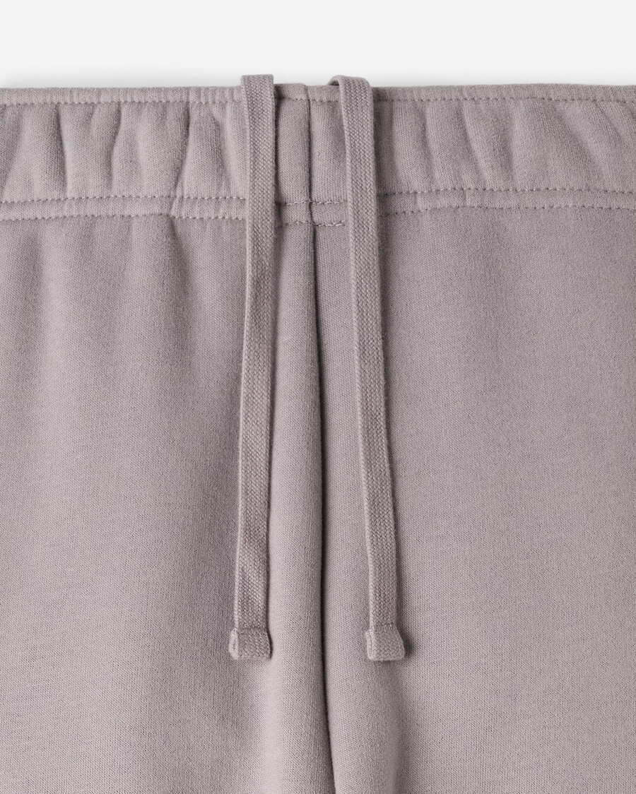 pantalón deportivo cloud
