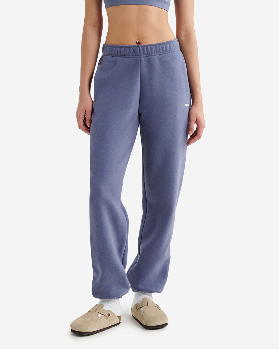 pantalón deportivo cloud