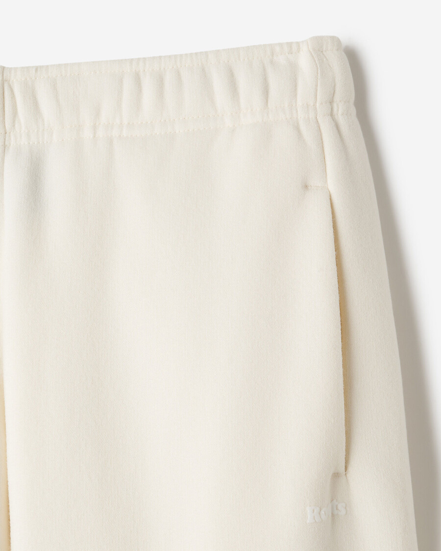 pantalón deportivo cloud