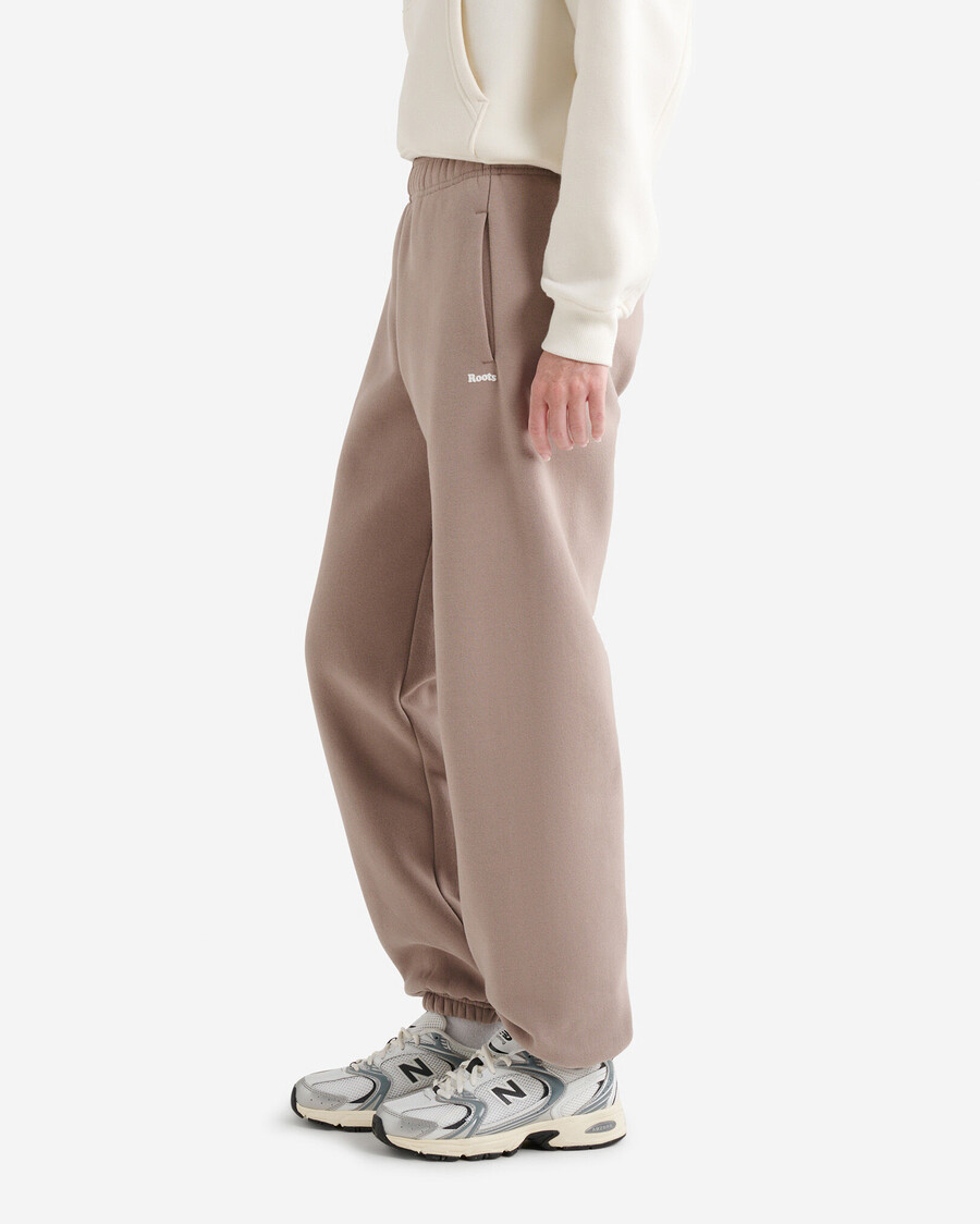pantalón deportivo cloud