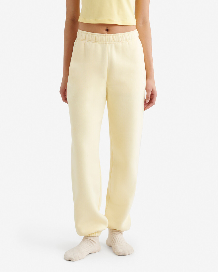 pantalón deportivo cloud