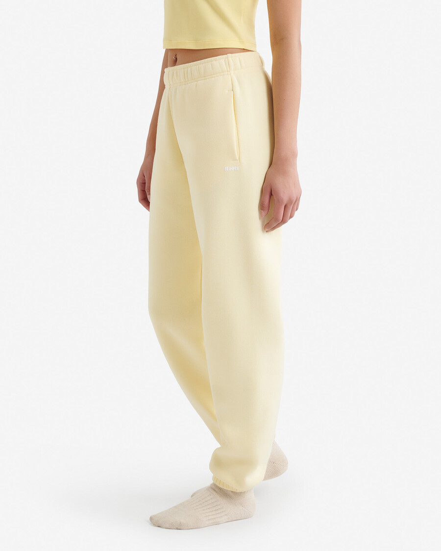 pantalón deportivo cloud