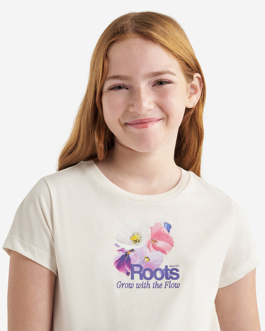 camiseta ajustada petal pop para niños