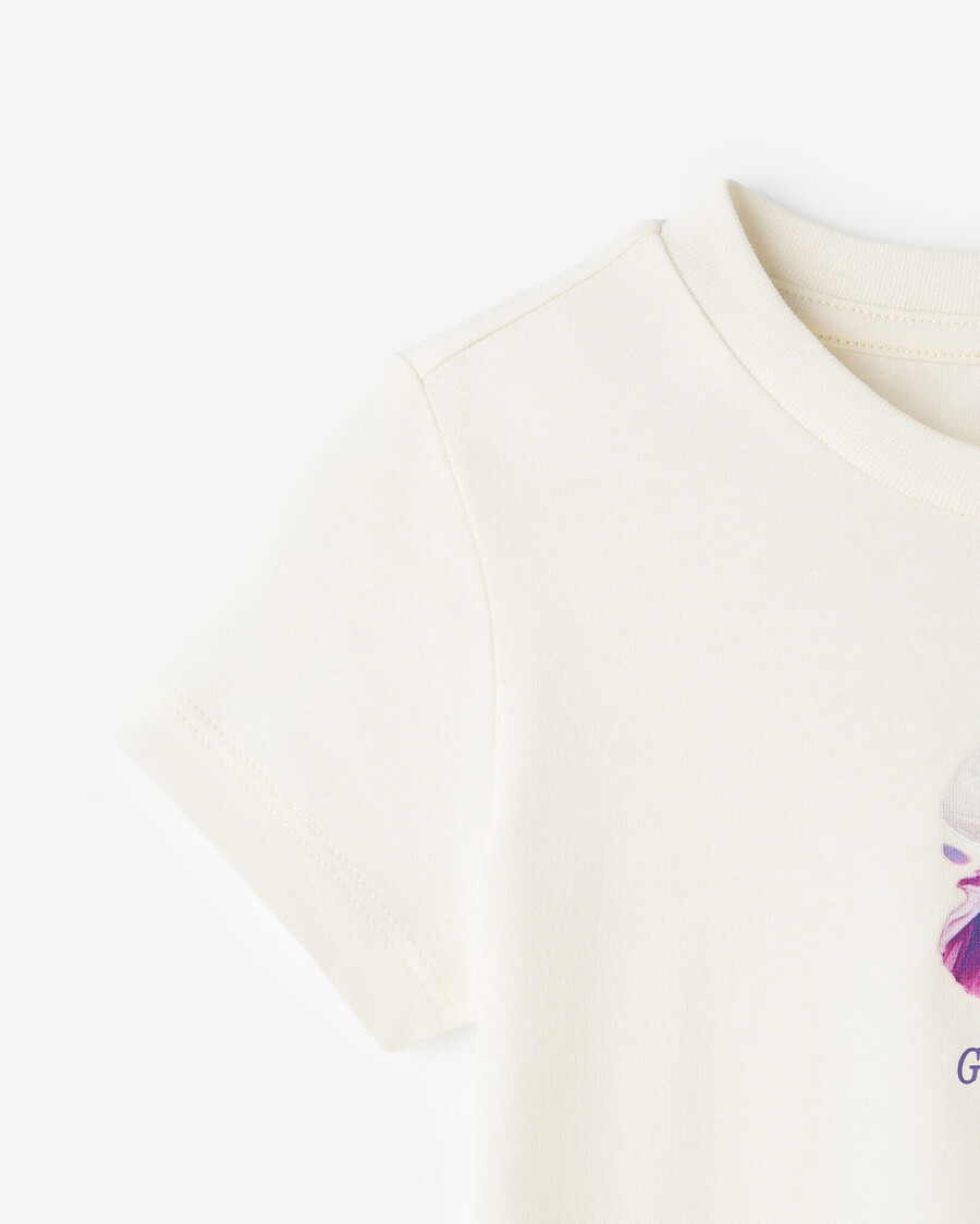 camiseta ajustada con estampado de pétalos para niños pequeños