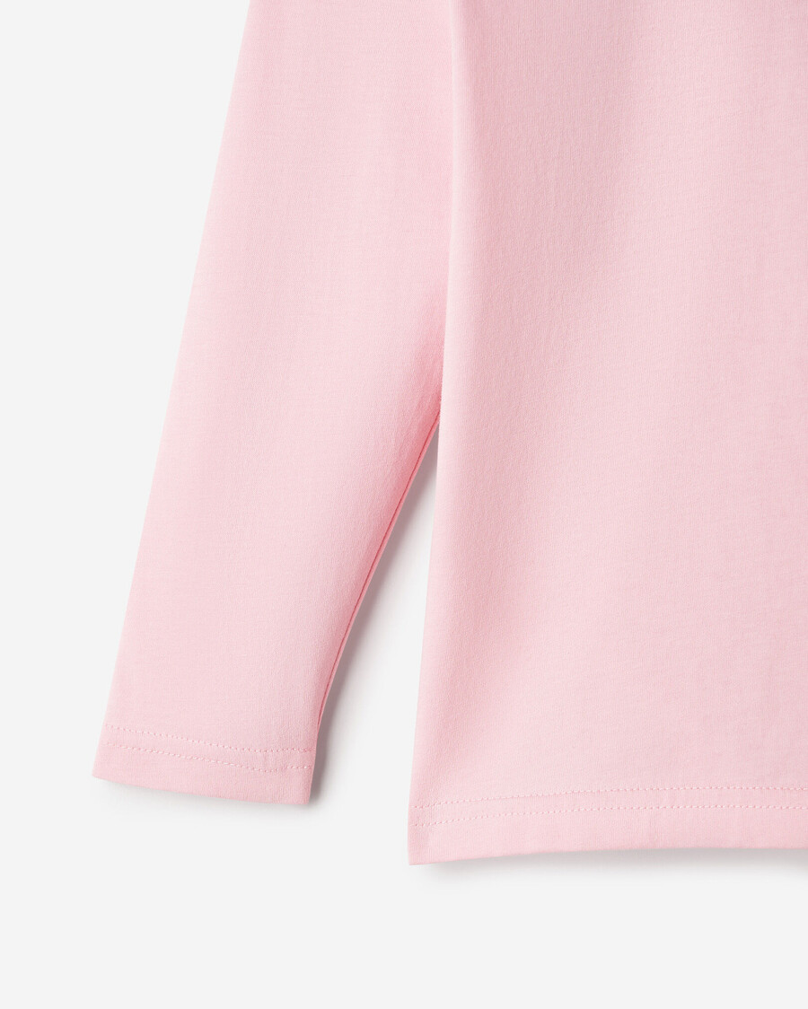 camiseta con bolsillo de corazón para niño pequeño
