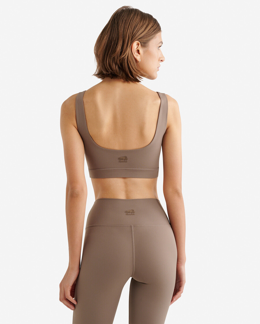 sujetador deportivo elástico con ribetes restore